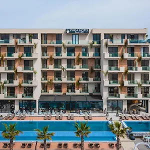 5* Hotel Pinea &